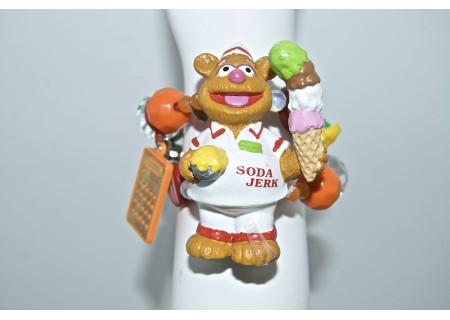 /shop/117-233-thickbox/assorted-flavors-ice-cream-bracelet.jpg