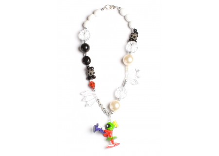 /shop/467-744-thickbox/marvin-the-martian-classic-necklace.jpg